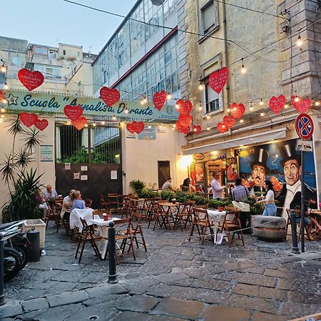 Appartamento Tasor Historic Center Napoli Esterno foto